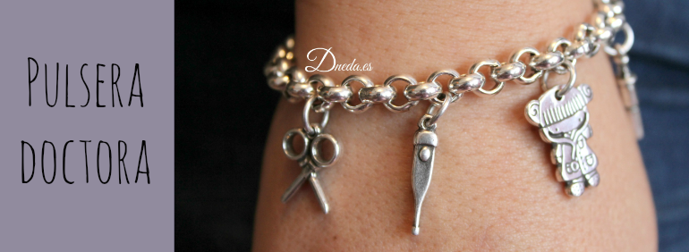 pulsera doctora, medica enfermera